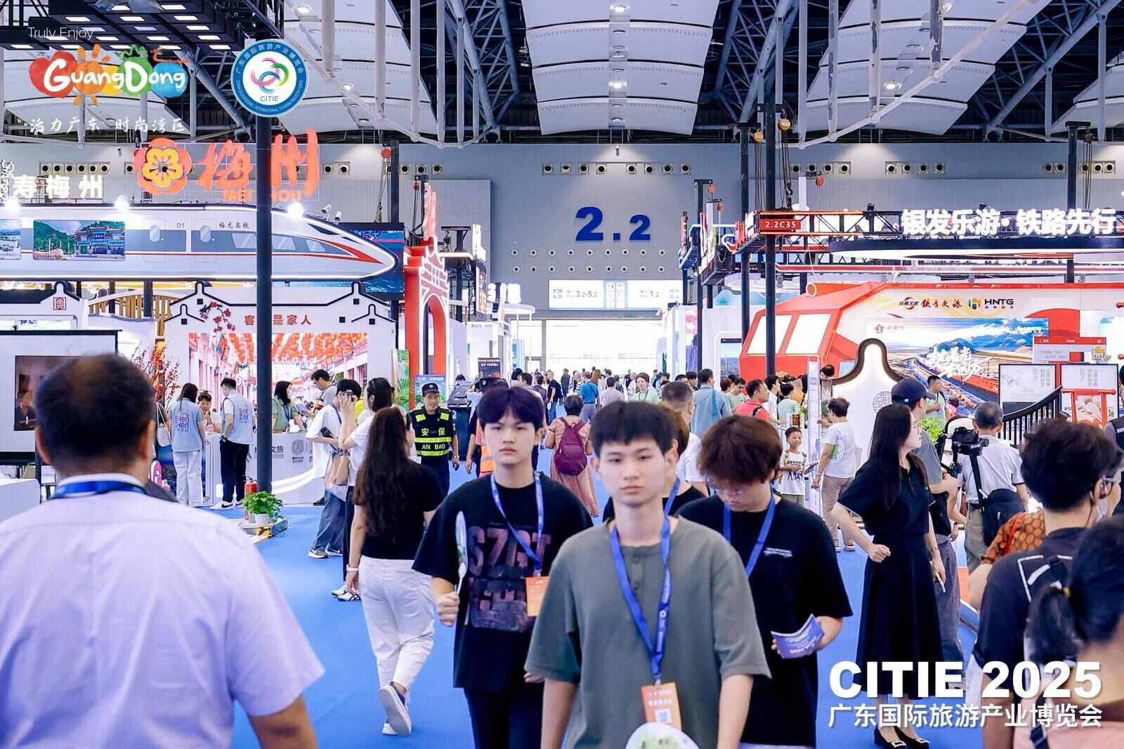 舞时 广东旅博会激活文旅消费新体验新葡京养生潮起正青春 非遗科技共(图5)