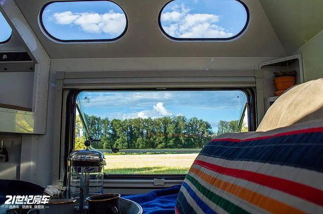 ll Boy 越野拖挂高顶+全铝+强越野！新葡京探险党终极选择！Mammoth Ta(图5)